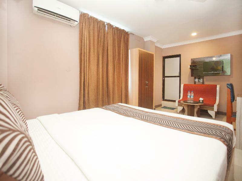 Oyo 343 Pop Life Hotel Kohalpur Bagian luar foto